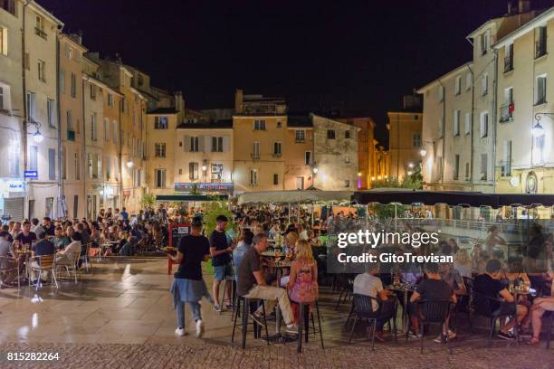 aix en provance,,cardeurs square at night - aix en provence stock pictures, royalty-free photos & images