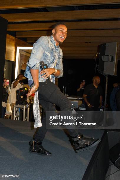 Rotimi Power 42 Cast Of Starz Tv Series Power Makes In Store Appearance In Troy ...