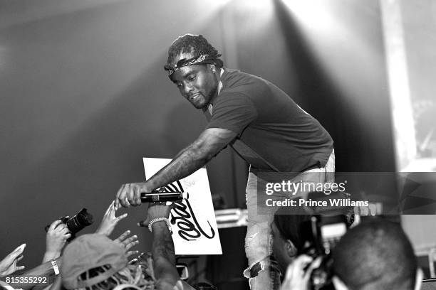 Vale Rapper Wale (Rapper) Photos and Premium High Res Pictures - Getty Images