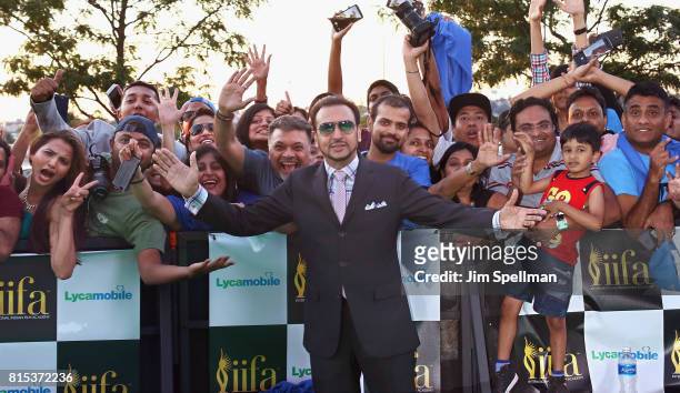 Actor Gulshan Grover poses with the fans at the 2017 International Indian Film Academy Festival at MetLife Stadium on July 14, 2017 in East...