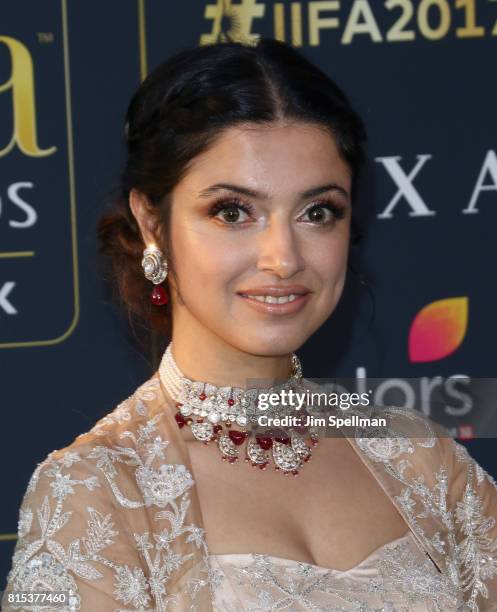 Actress Divya Khosla Kumar poses with the fans at the 2017 International Indian Film Academy Festival at MetLife Stadium on July 14, 2017 in East...