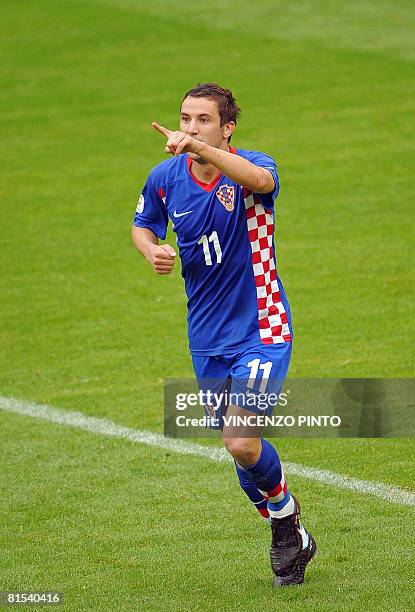 Croatian midfielder Darijo Srna celebrates after scoring the opening goal against Germany during the Euro 2008 Championships Group B football match...