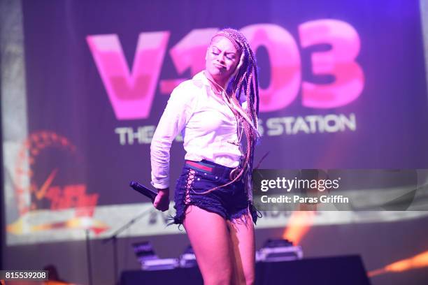 Milloto Rapper 167 Mulatto (Rapper) Stock Photos, High-Res Pictures, and Images ...