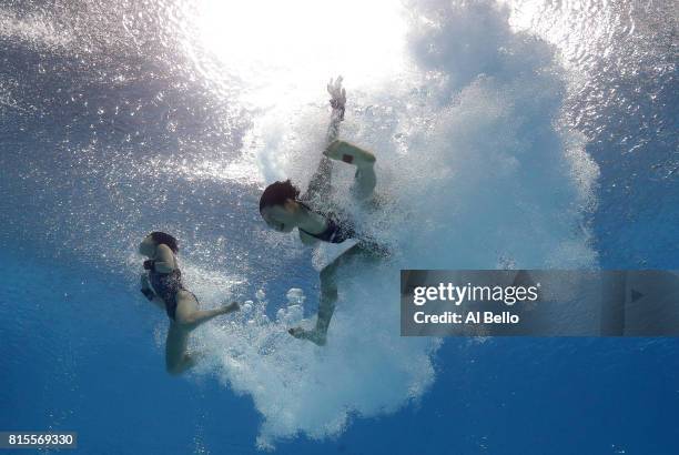 Qian Ren of China and Yajie Si of China compete during the Women's Diving 10M Synchro Platform final on day three of the Budapest 2017 FINA World...