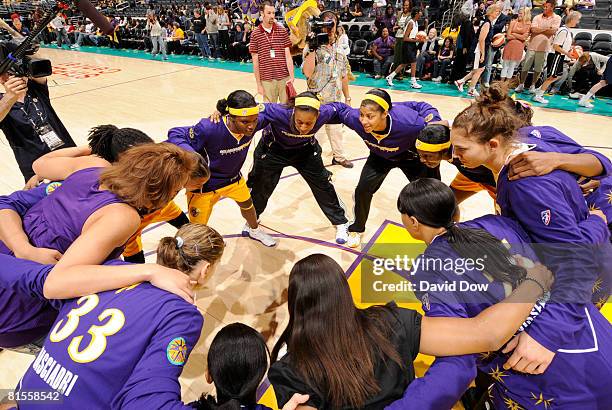 The Los Angeles Sparks team huddles before taking on the Connecticut Sun at Staples Center on June 13, 2008 in Los Angeles, California. NOTE TO USER:...