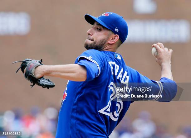 Marco Estrada of the Toronto Blue Jays pitches against the Detroit Tigers during the third inning at Comerica Park on July 16, 2017 in Detroit,...