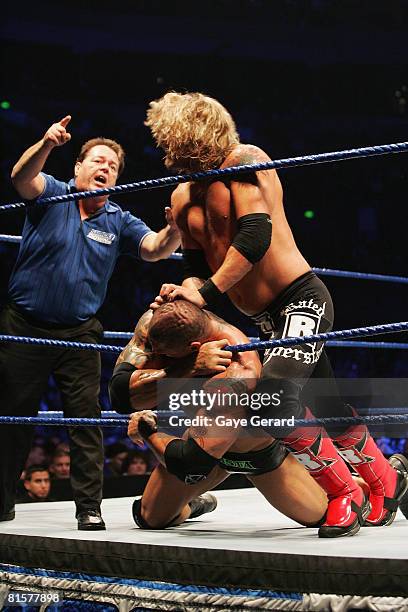 Edge Ropes. Wwe Edge (Wrestler) Photos and Premium High Res Pictures - Getty Images