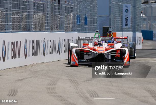 Qualcomm Racing 303 Qualcomm New York City Stock Photos, High-Res Pictures, and Images ...