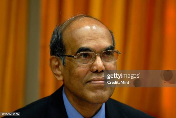 Subba Reddy Rbi 949 Rbi Headquarters Stock Photos, High-Res Pictures, and Images ...