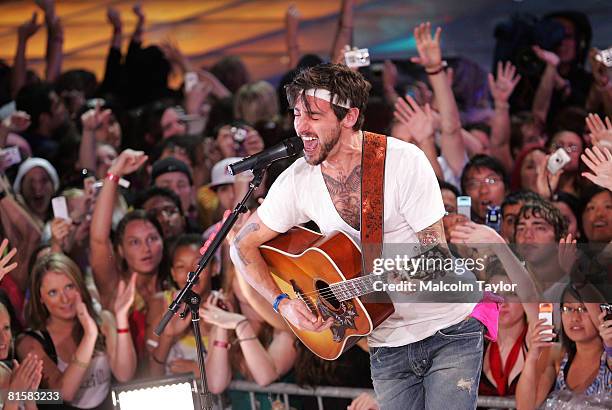 Hedley performs at the 2008 MuchMusic Video Awards held at Much world HQ at the CTV building on June 15, 2008 in Toronto, Canada.