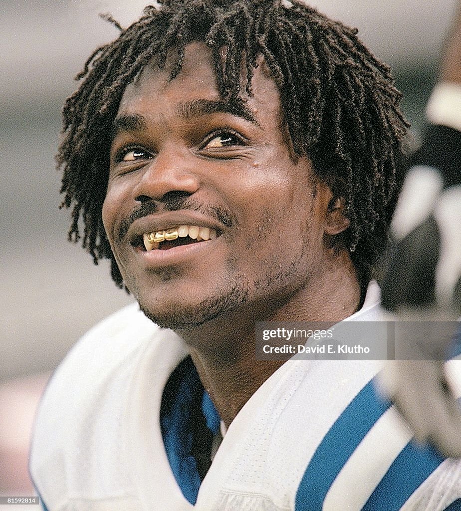 Edgerrin James Ab Routine Closeup of Indianapolis Colts Edgerrin James during preseason game vs ...