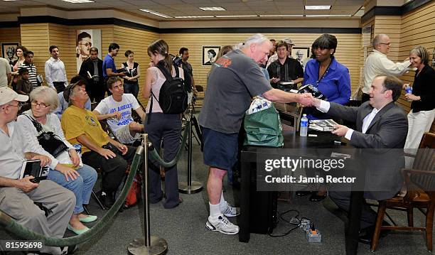 Former White House Press Secretary and author Scott McClellan signs copies of his book "What Happened" at the Barnes & Noble at the Santa Monica...