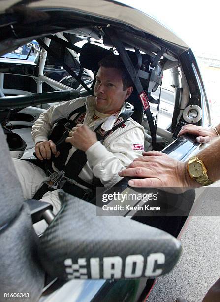 Scott R. Sharp 22 True Value Iroc 26 Race Three Practice Photos & High Res Pictures ...
