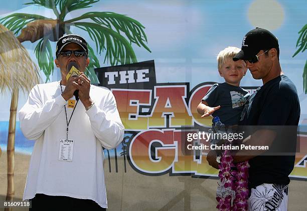 Leonard Armato, AVP commissioner and CEO, honors Eric Fonoimoana, as he is retires, at the AVP Hermosa Beach Open on June 7, 2008 at the Pier in...