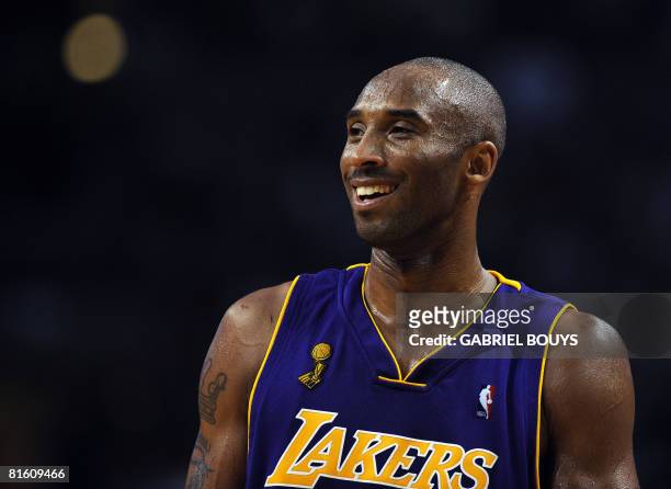 Los Angeles Lakers' Kobe Bryant reacts during the Game 6 of the 2008 NBA Finals in Boston, Massachusetts, June 17, 2008. AFP PHOTO / GABRIEL BOUYS
