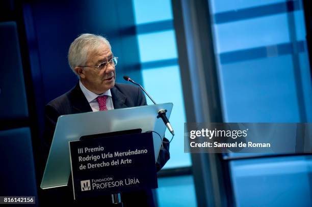 Jose Luis Perez Santos delivers a speech during the Rodrigo Uria Meruedano Tribute on July 17, 2017 in Madrid, Spain.