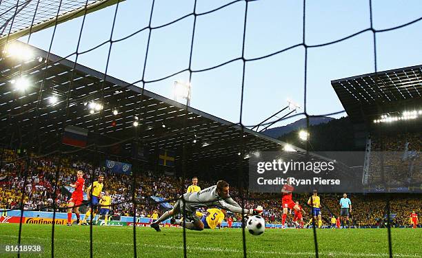 Roman Pavlyuchenko of Russia scores the opening goal during the UEFA EURO 2008 Group D match between Russia and Sweden at Stadion Tivoli Neu on June...