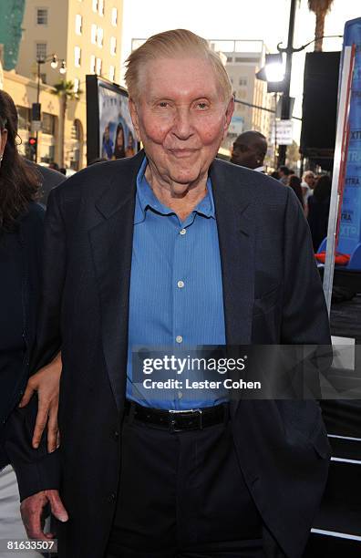 Actor Sumner Redstone arrives at the Los Angeles Premiere of "The Love Guru" at Grauman's Chinese Theatre on June 11, 2008 in Hollywood, California.
