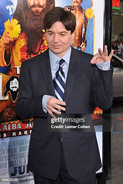 Actor Mike Myers arrives at the Los Angeles Premiere of "The Love Guru" at Grauman's Chinese Theatre on June 11, 2008 in Hollywood, California.