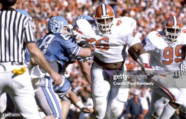 Clemson William The Refrigerator Perry in action vs North Carolina Ron Spruill at Kenan Stadium. Chapel Hill, NC 11/7/1981 CREDIT: Paul Kennedy