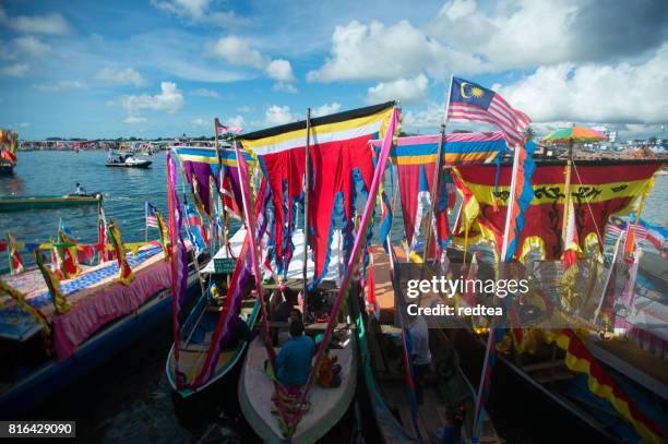 the regatta lepa in semporna - sabah flag stock pictures, royalty-free photos & images