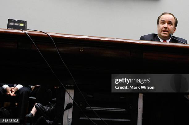 Former White House Press Secretary Scott McClellan testifies during a House Judiciary Committee hearing on Capitol Hill, June 20, 2008 in Washington...