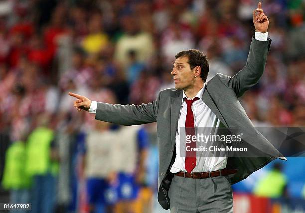Slaven Bilic coach of Croatia gives instructions from the sidelines during the UEFA EURO 2008 Quarter Final match between Croatia and Turkey at Ernst...