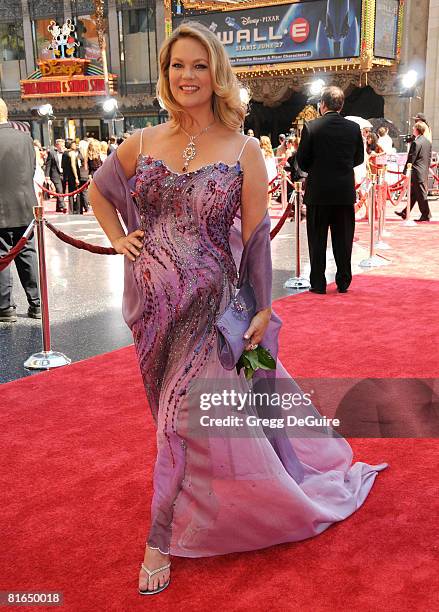 Actress Leann Hunley arrives at the 35th Annual Daytime Emmy Awards at the Kodak Theatre on June 20, 2008 in Los Angeles, California.