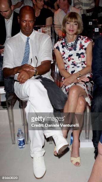Anna Wintour , editor-in-chief of American Vogue, attends Salvatore Ferragamo fashion show as part of Milan Fashion Week Spring/Summer 2009 on June...