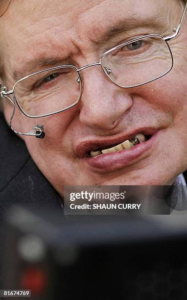 British scientist Stephen Hawking attends the 2008 Cambridge Honnorary Degrees 2008's procession on June 23, 2008 at Cambridge Universtity. The...