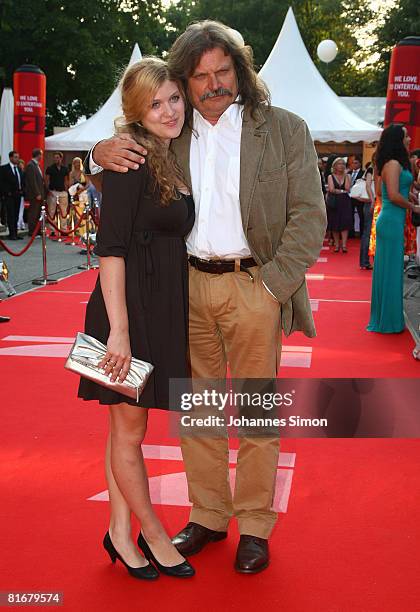 Leslie Mandoki and his daughter Lara attend the 'Movie Meets Media' party at discoteque P1 on June 23, 2008 in Munich, Germany.