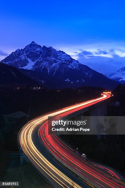 austria, tirol, europa bridge, brenner pass, near innsbruck - brennerpas stockfoto's en -beelden