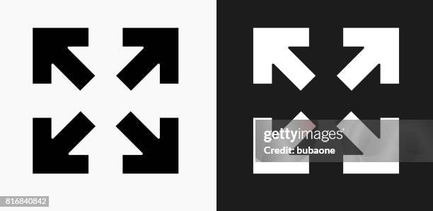stockillustraties, clipart, cartoons en iconen met volledig scherm pijlen pictogram op zwart-wit vector achtergronden - inzoomen