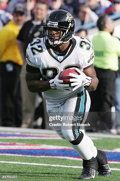 Jaguars running back Maurice Jones-Drew carries the ball during game between the Buffalo Bills and the Jacksonville Jaguars at Ralph Wilson Stadium...