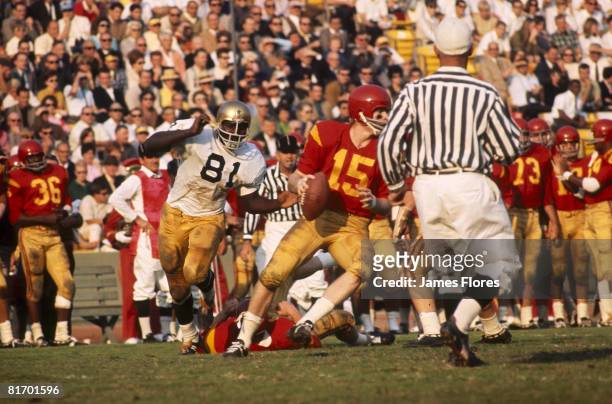 Notre Dame University Fighting Irish defenisve lineman Alan Page in a game against the University of Southern California in a 35 to 9 win for the...