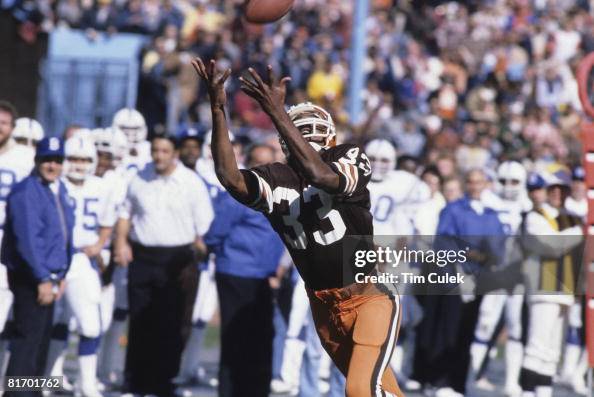 Reggie Rusk Cleveland Browns wide receiver Reggie Rucker makes a catch in a 42 to ...
