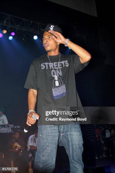 Ti Rapper Outfits Rapper T.I. visits DTLR clothing store and performs at the Congress ...