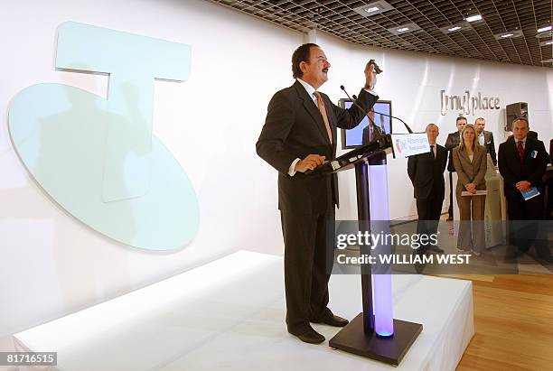Mr. Sol Trujillo (State) Photos and Premium High Res Pictures - Getty Images