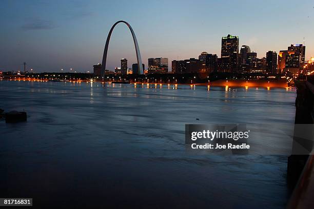 The Gateway Arch is seen as the flooding Mississippi River runs in front of it June 25, 2008 in St. Louis, Missouri. Forecasters say the Mississippi...