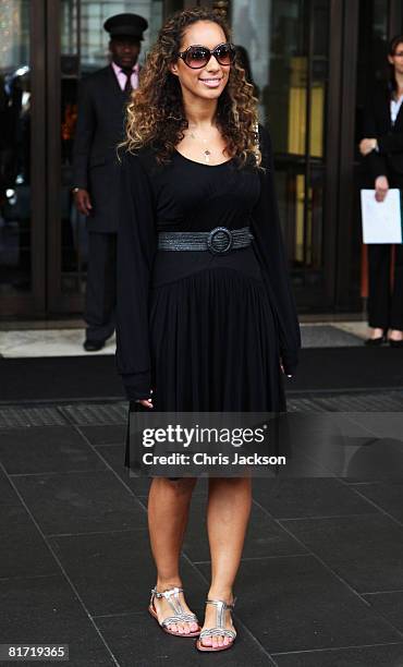 Singer Leona Lewis leaves the InterContinental Hotel after a photoshoot with celebrity photographer Terry O'Neil on June 26, 2008 in London, England....