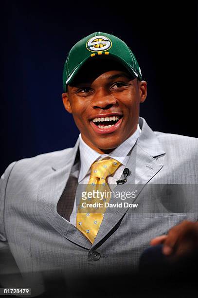 152 Russell Westbrook Draft Stock Photos, High-Res Pictures, and Images -  Getty Images