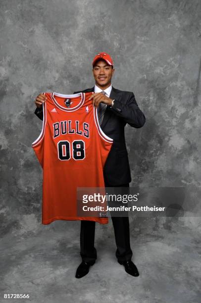 Derrick Rose selected number one overall by the Chicago Bulls poses for a portrait backstage during the 2008 NBA Draft on June 26, 2008 at the WaMu...