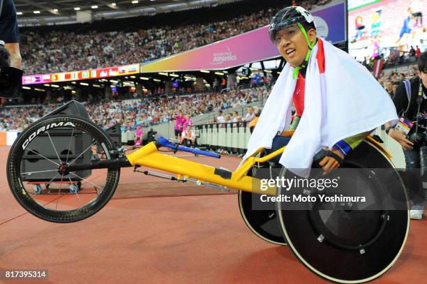 Omoki Sato of Japan celebrates winning the gold medal after competing in the Men’s 1500m T52 during the IPC World ParaAthletics Championships 2017 at...