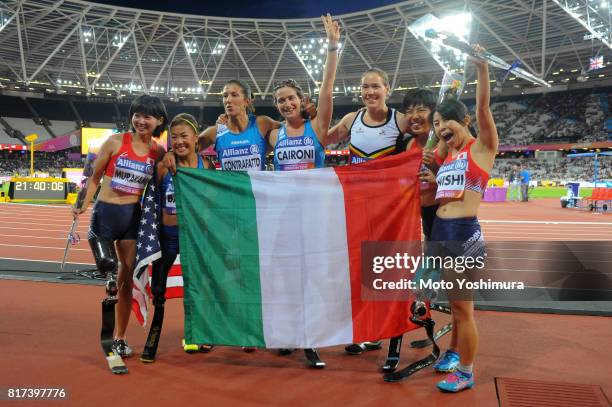 Runners competed the Women’s 100m T42 final pose for photographs during the IPC World ParaAthletics Championships 2017 at London Stadium on July 16,...
