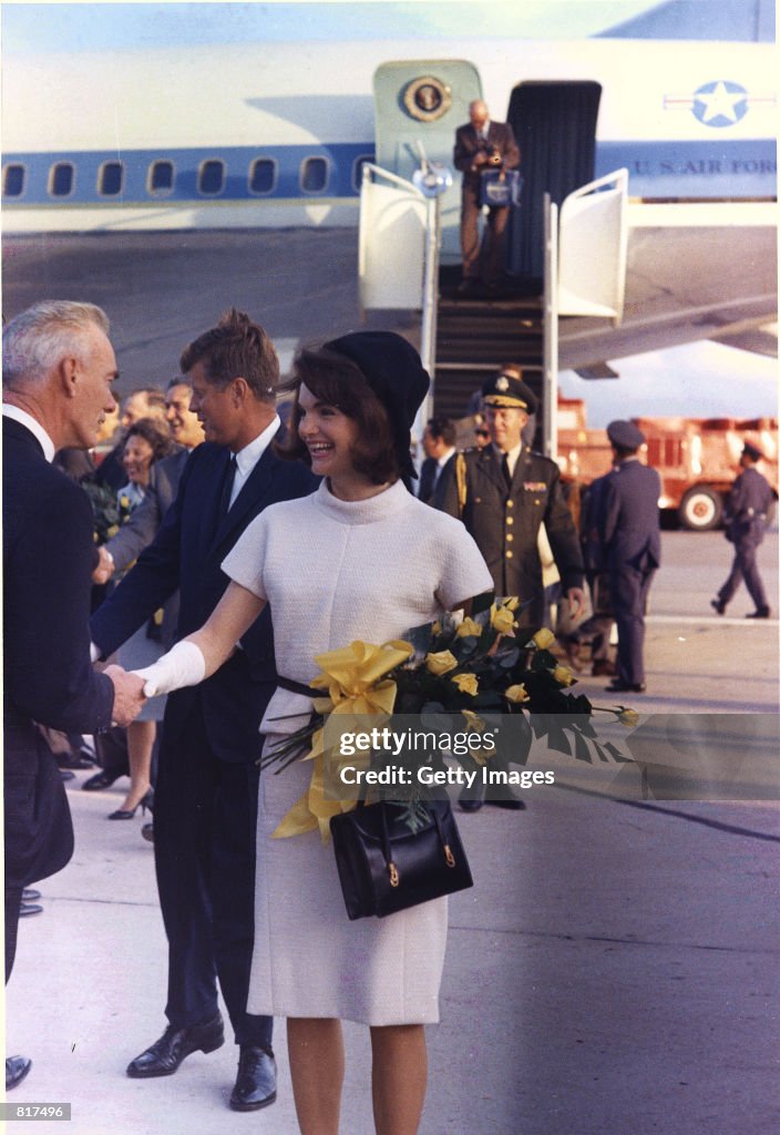 Kennedys Arrive In Texas