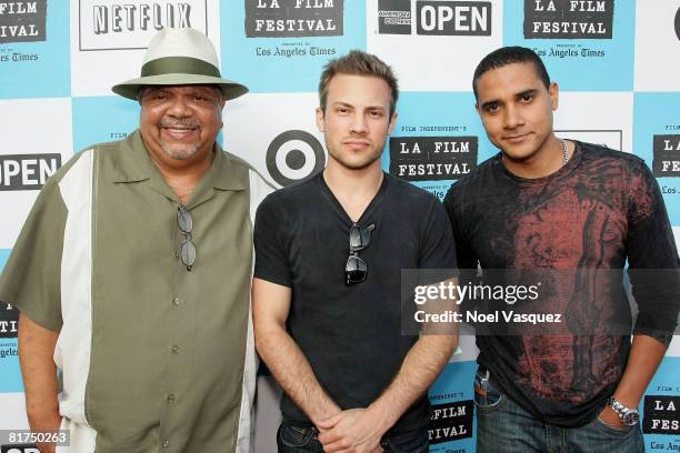 Joshua Rofe Rafael Noble Photos and Premium High Res Pictures - Getty Images