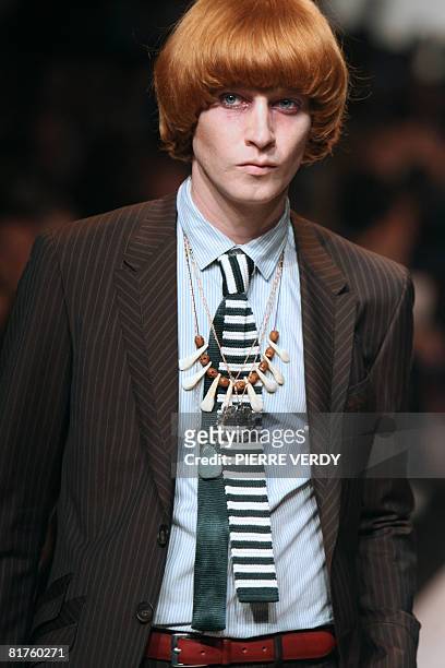 Model displays a creation of the "Paul Smith" house during the 2009 men's spring-summer ready-to-wear collection show on June 29, 2008 in Paris. AFP...