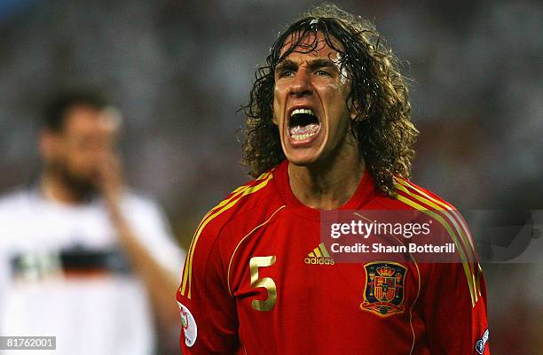 Carles Puyol of Spain shouts during the UEFA EURO 2008 Final match between Germany and Spain at Ernst Happel Stadion on June 29, 2008 in Vienna,...