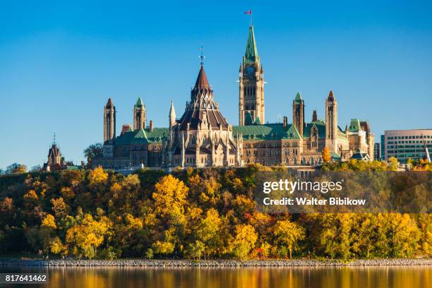 canada, ontario, exterior - colina del parlamento ottawa fotografías e imágenes de stock