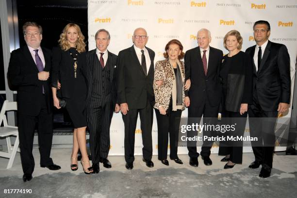 Mike Pratt, Dee Hilfiger, Tommy Hilfiger, Ellsworth Kelly, Emily Fisher Landau, Dr. Thomas F. Schutte, Agnes Gund and Emanuel Chirico attend LEGENDS...